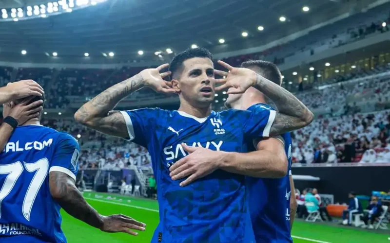 وفي تصريح حاسم.. انتقال كانسيلو إلى برشلونة يلغي صفقة الهلال مع لاعبي إنتر